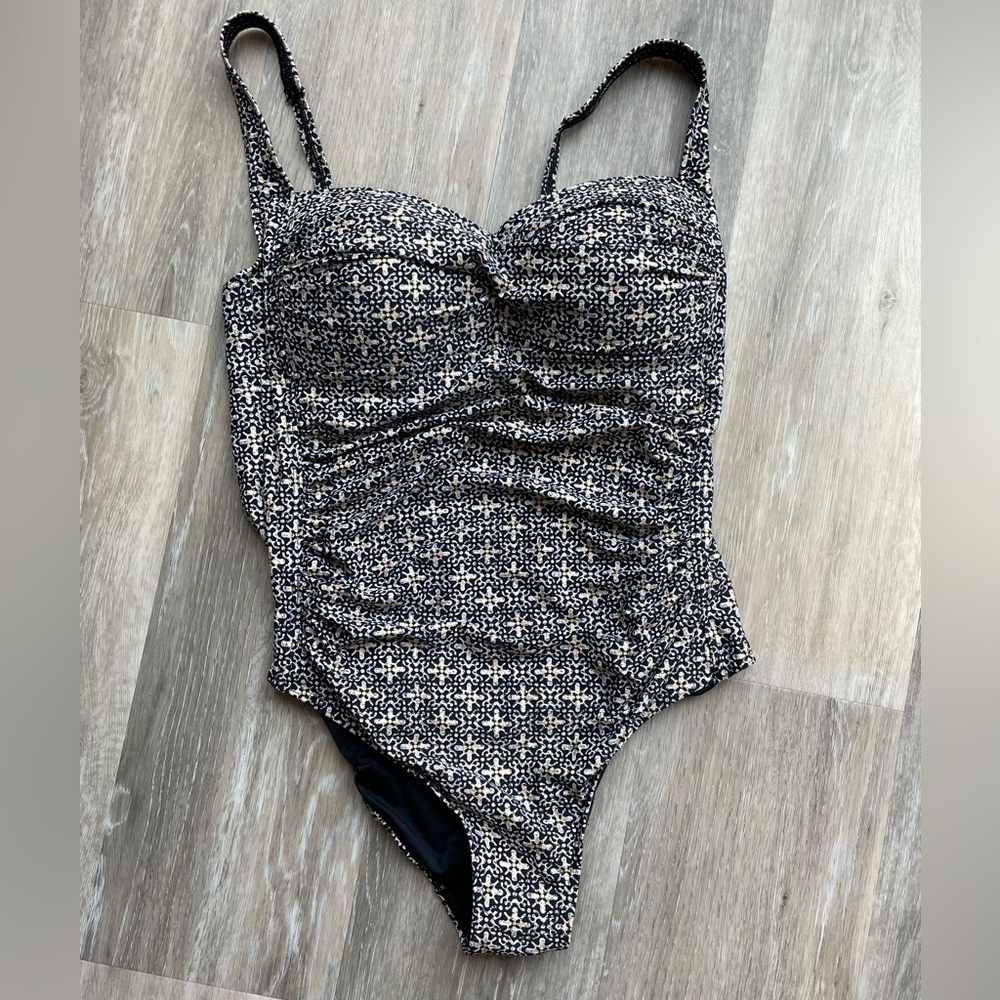 Nip Tuck Swim Nautical Foil Joanne One Piece Swimsuit size 10 Black & Gold